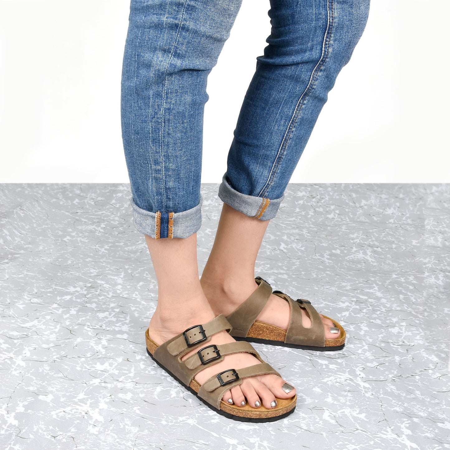 AEROTHOTIC - Maiden Tri – Strap Leather Sandals for Women - LC1401